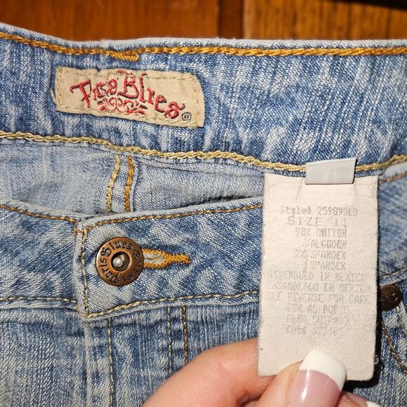 Vintage Y2K Paris Blues Flare Jeans Junior Size 11 | Light Stone Washed Retro - Picture 11 of 13